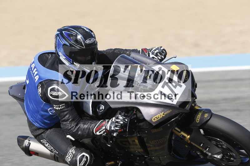 /Archiv-2025/01 24.-27.01.2025 Moto Center Thun Jerez/rot-red/174